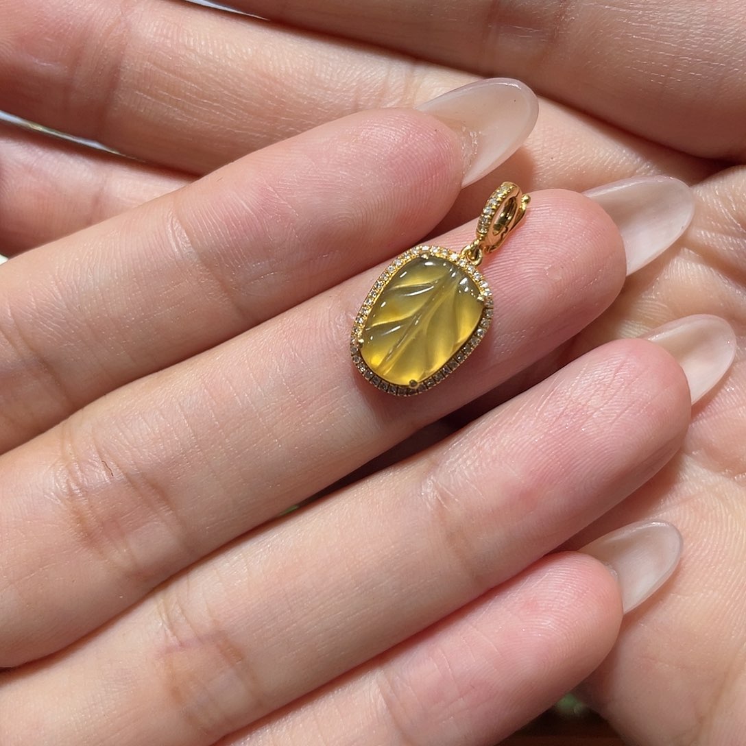 翡翠18K金镶嵌吊坠(不含链)