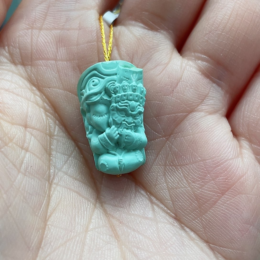 绿松石颈饰未镶嵌