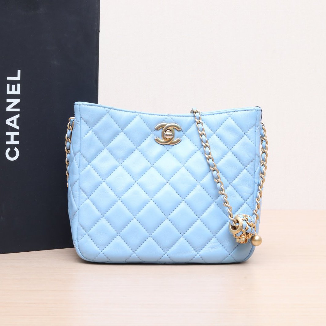 95新 Chanel/香奈儿 小花双双 22S 核桃金球 HOBO 斜挎包 芯片开