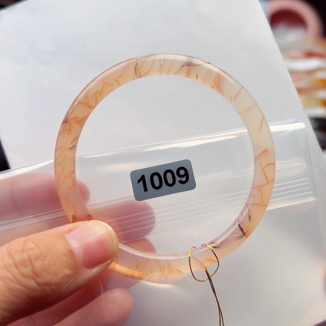 玛瑙/玉髓手镯未镶嵌柳*