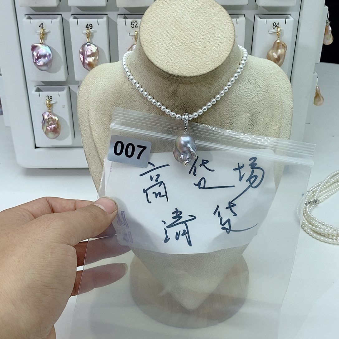 淡水珍珠颈饰合金