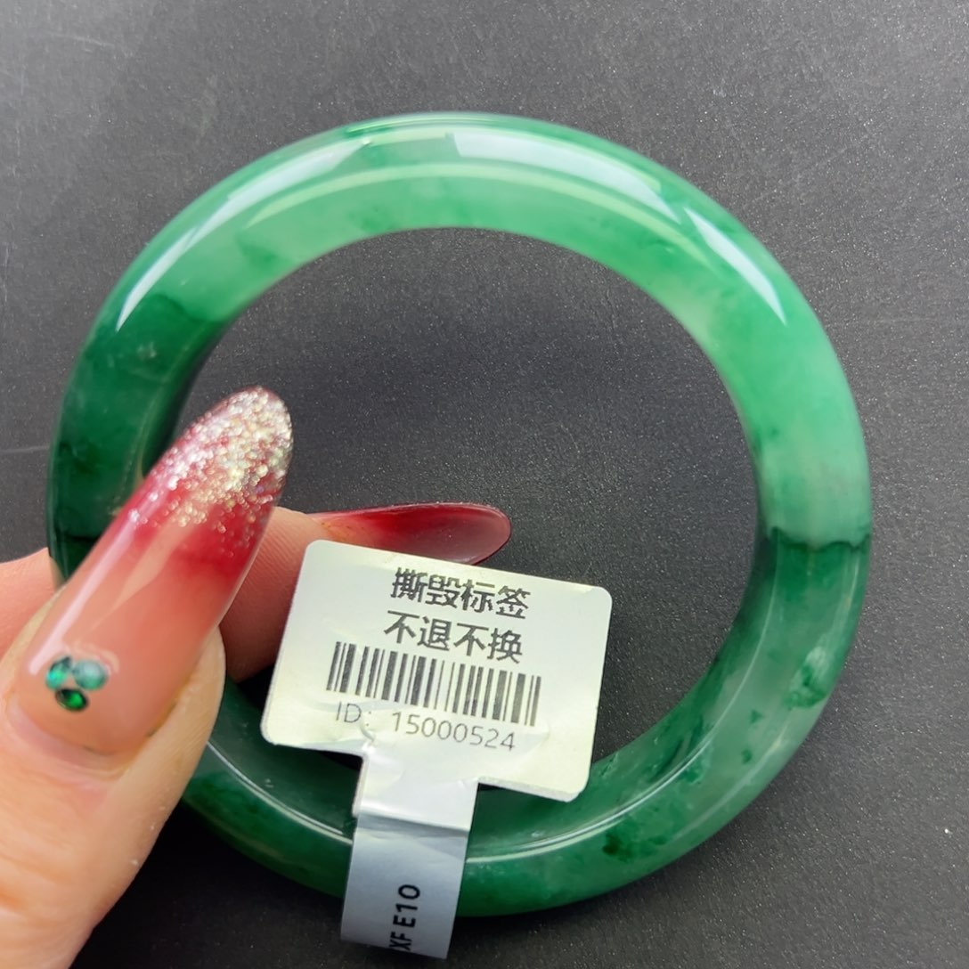 石英质玉未镶嵌手镯秀秀56