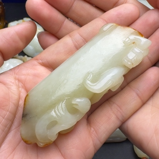 和田玉挂件未镶嵌