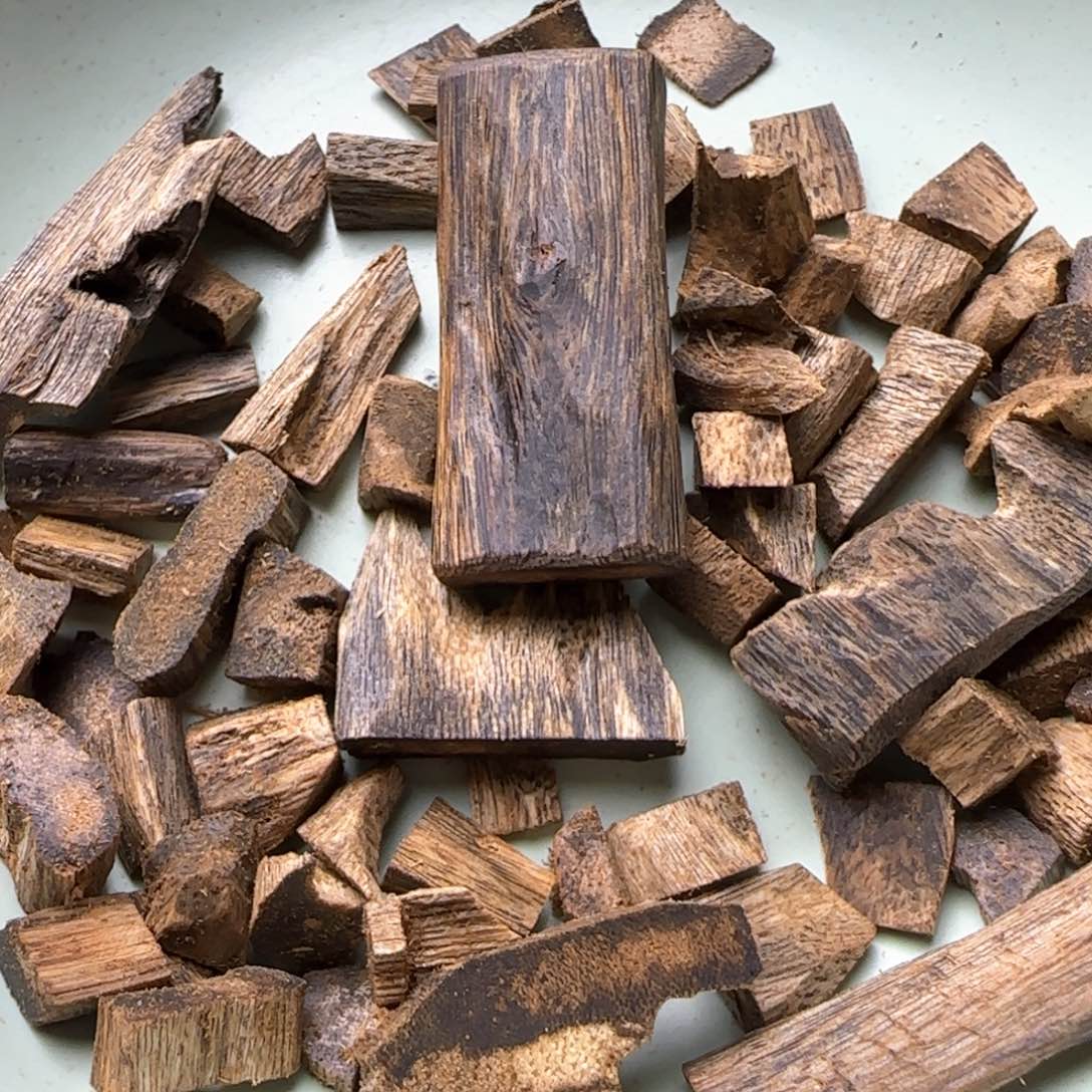 沉香沉香碎屑绿棋楠原材料5克加