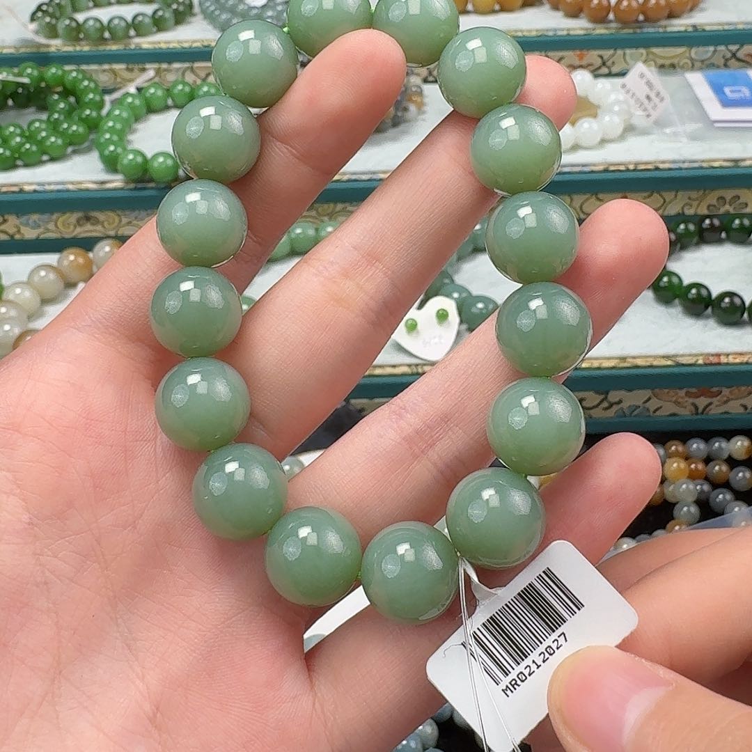 和田玉手串未镶嵌