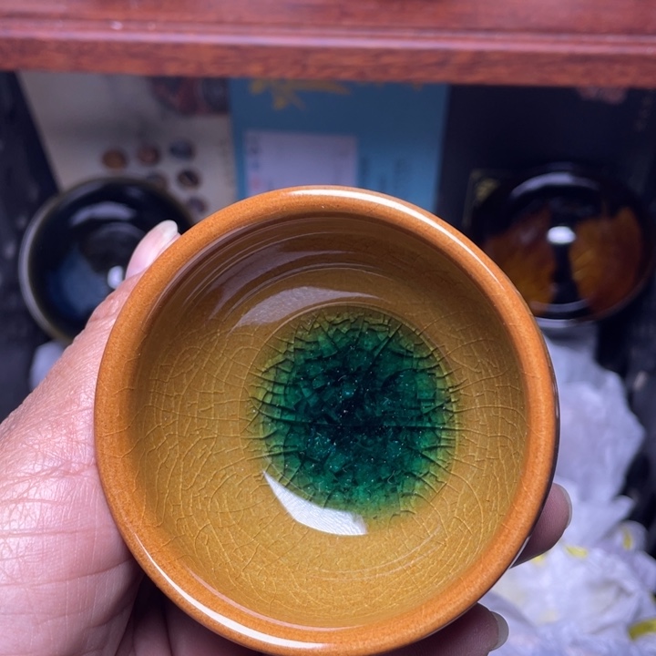 茶盏你是谁呢是吗