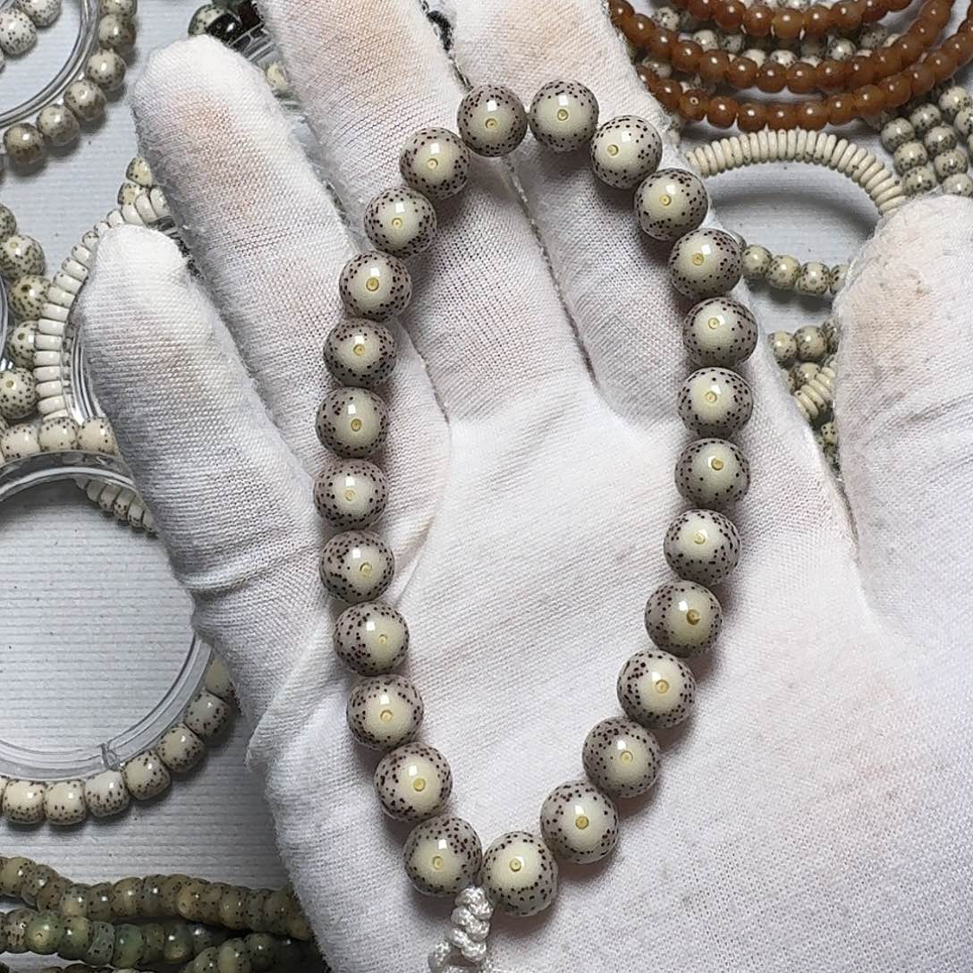 庞***晏手串星月菩提原生态石玉料卡9月留白手持