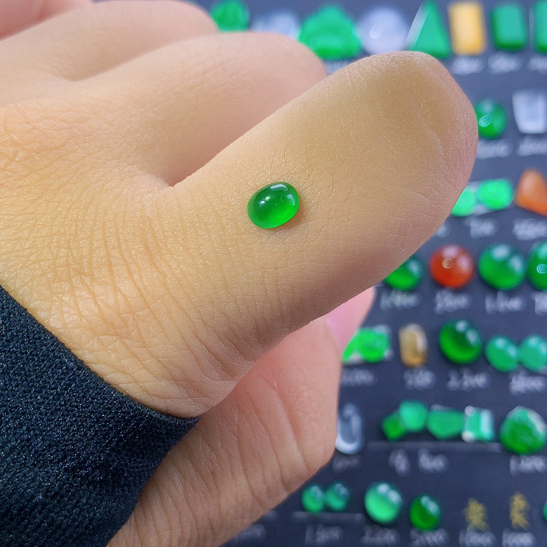 裸石翡翠天然翡翠玉石绿蛋