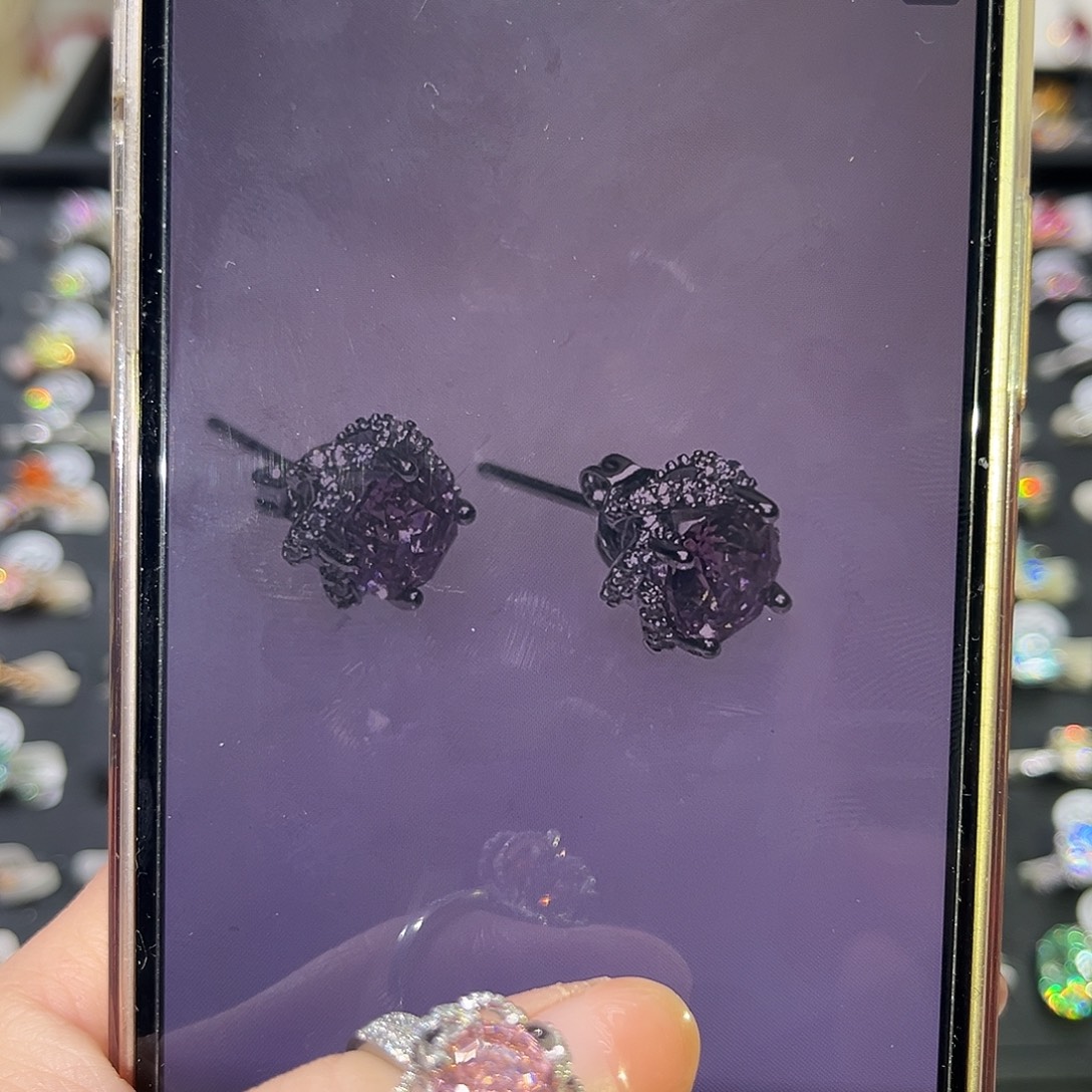 莫桑石非金属B玫瑰喷泉恰色玫瑰切耳钉一卡