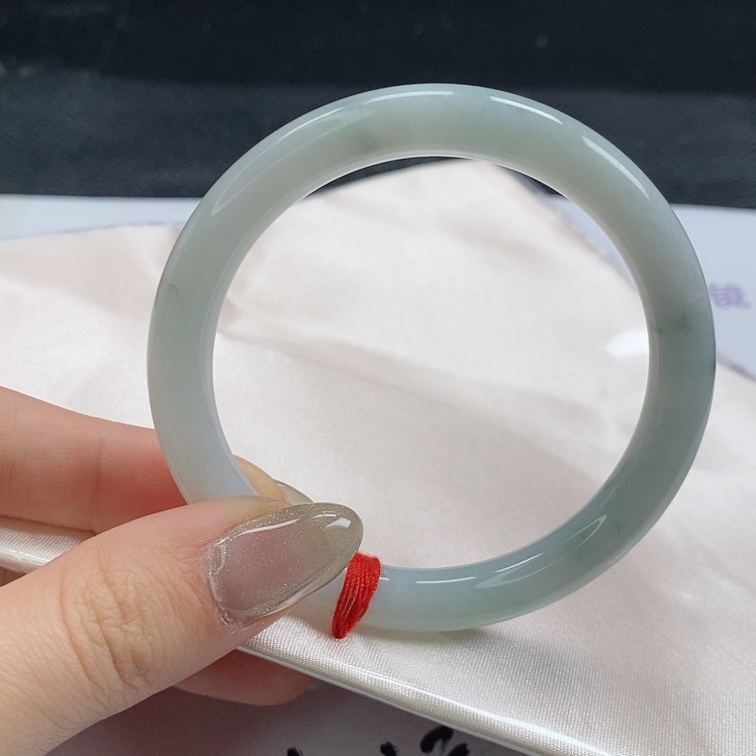 【闪购商品】翡翠手镯（圆镯）未镶嵌222号