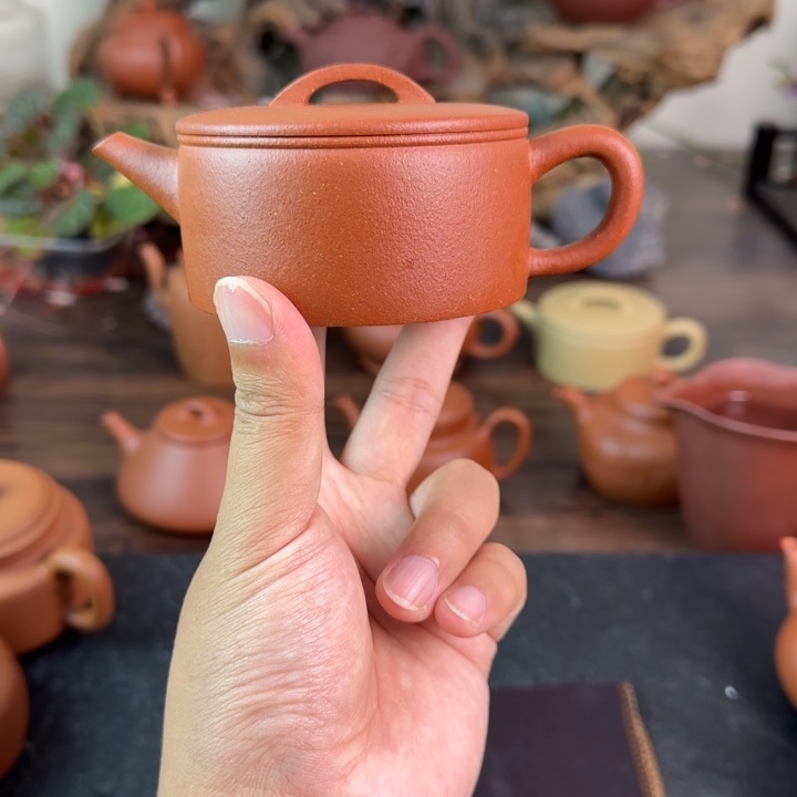 紫砂茶壶潜***态紫砂壶 汉瓦150cc红