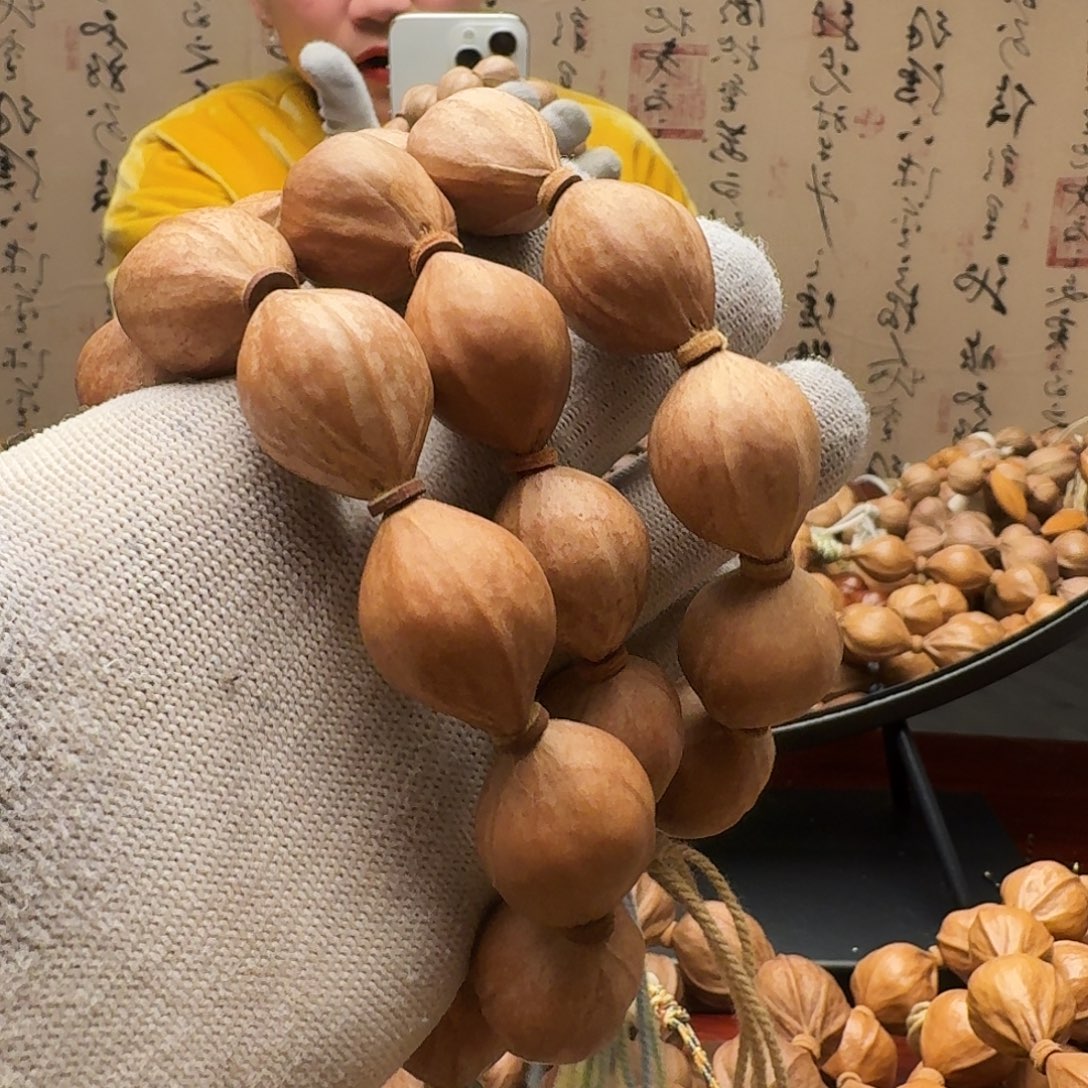 橄榄核手串铁核鲨鱼呗