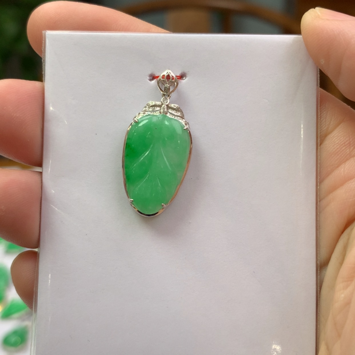 【闪购商品】翡翠颈饰18K金镶嵌翡翠首饰