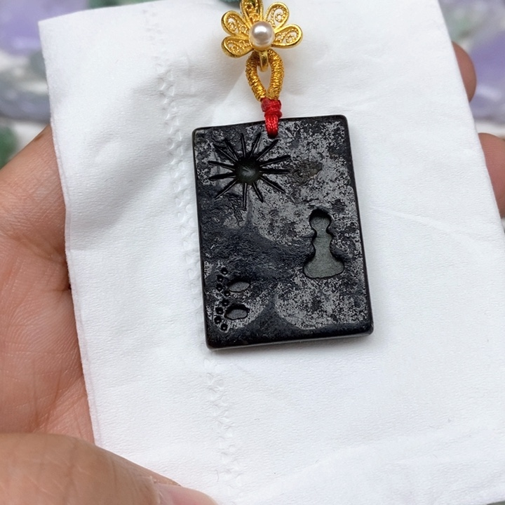 翡翠未镶嵌颈饰天然缅甸翡翠