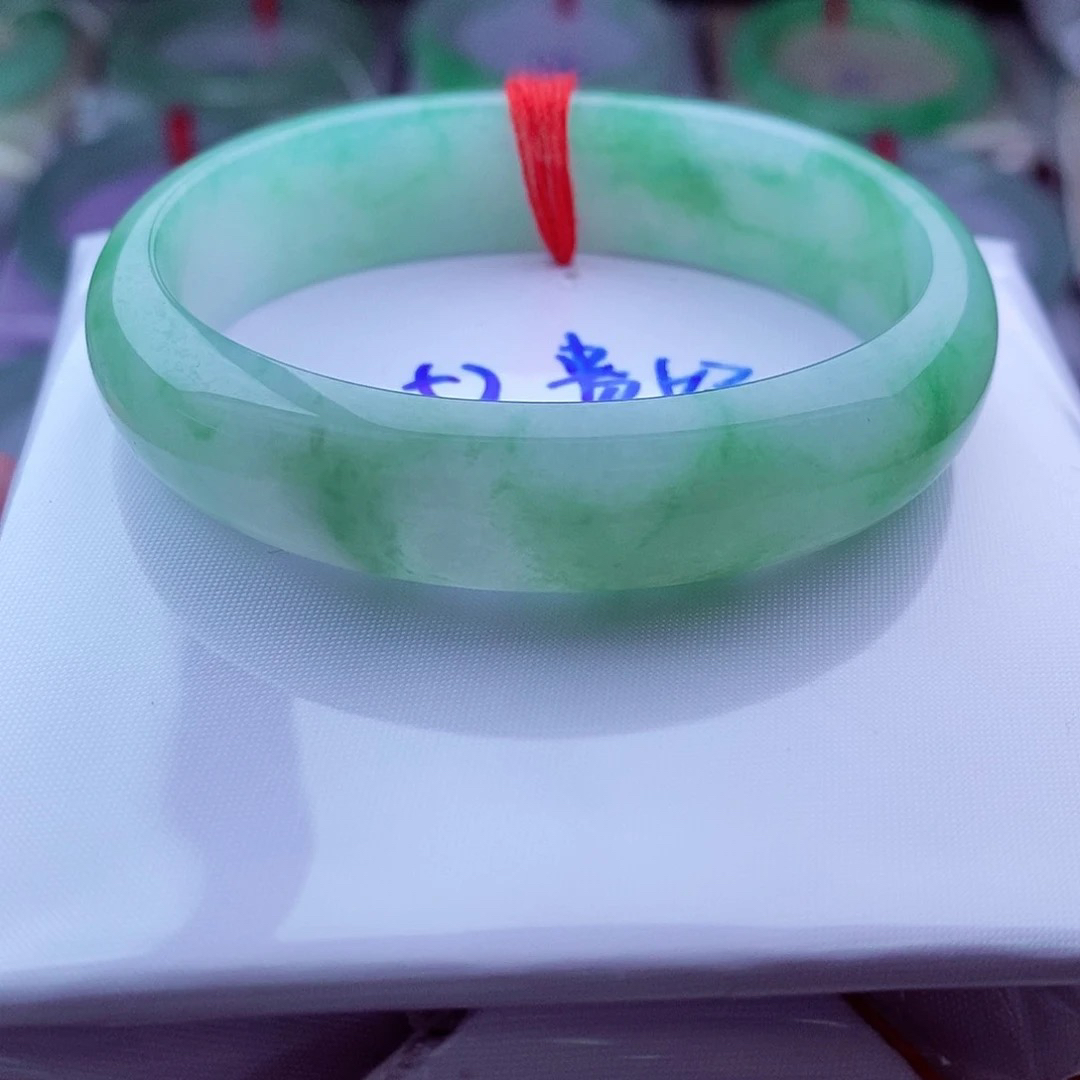 0012贵妃52冰绿花灵动玉典藏天然缅甸翡翠A货传承52.3短41，13，6.7