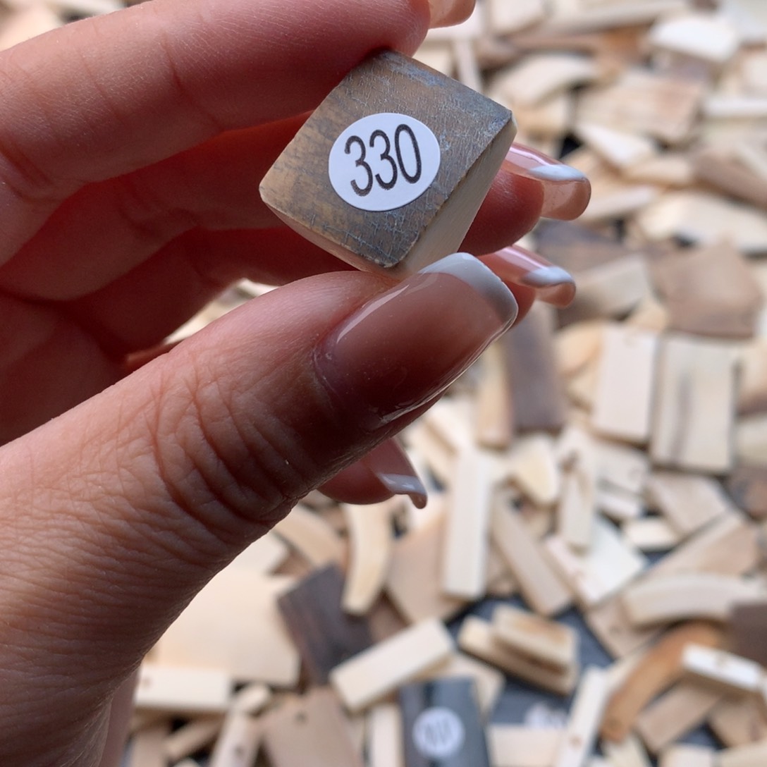 泥塑不打孔联系客服