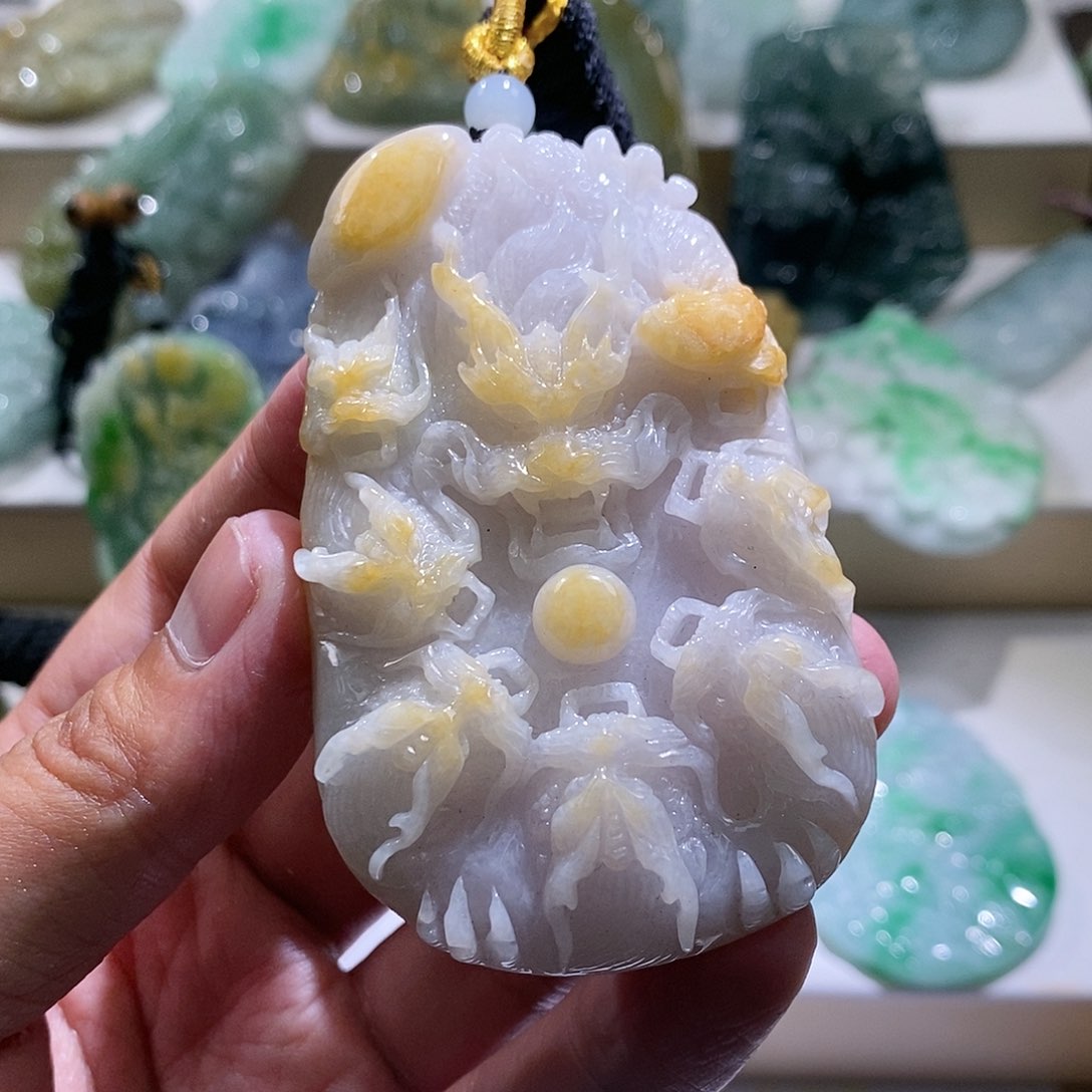 【闪购商品】翡翠颈饰未镶嵌九龙