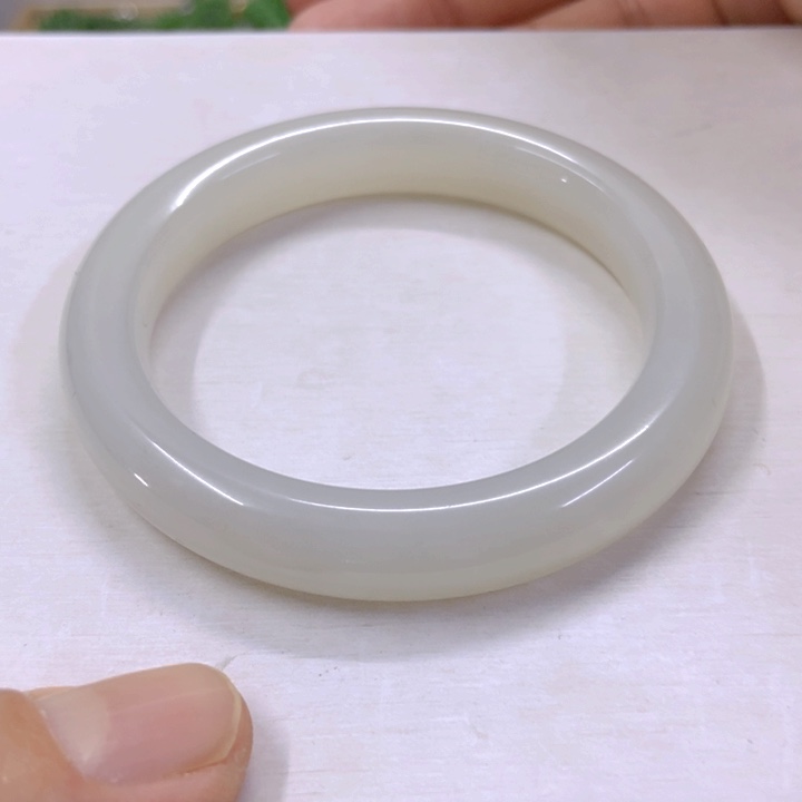 【闪购商品】和田玉手镯未镶嵌11