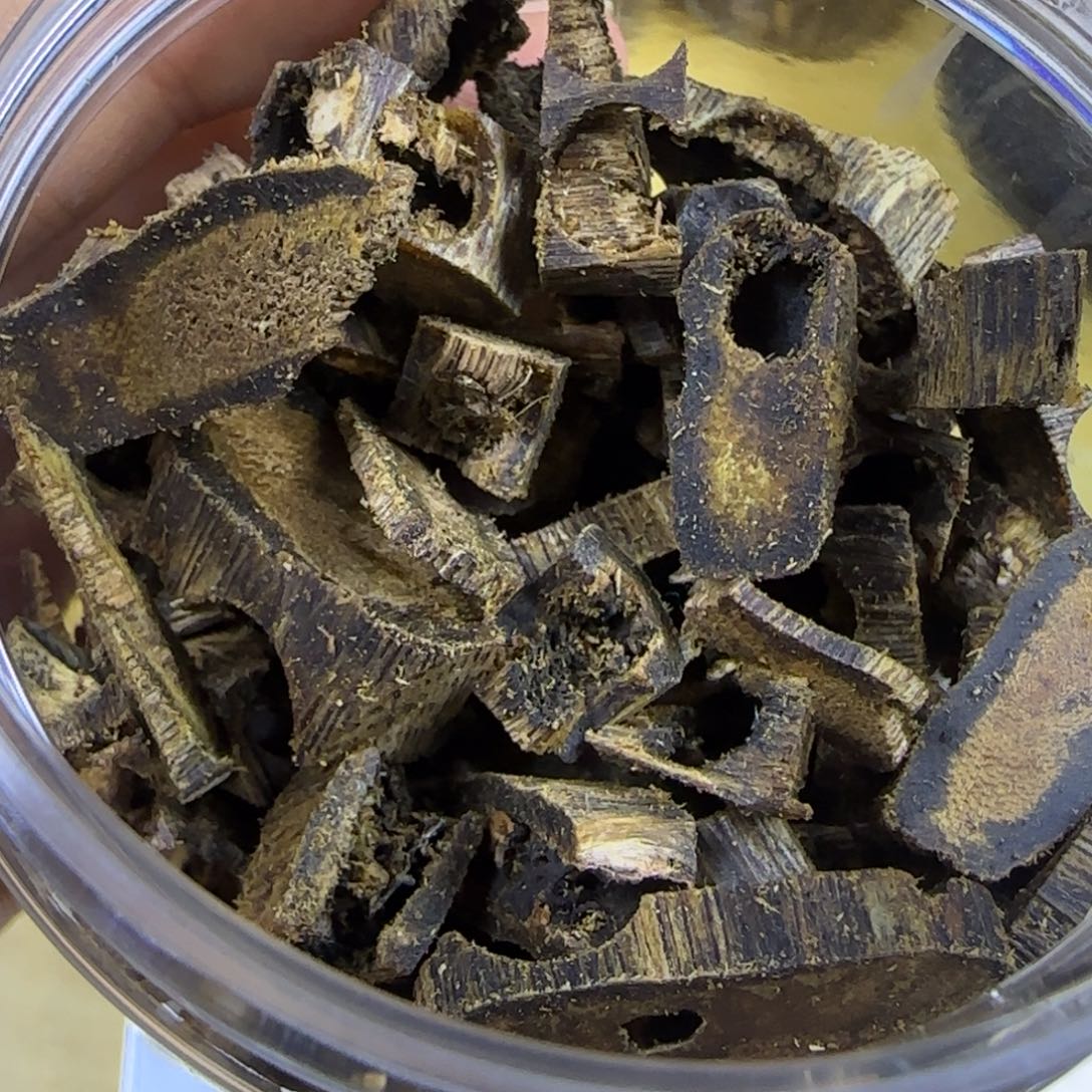 羽***行香料52克乌身圆叶边角料