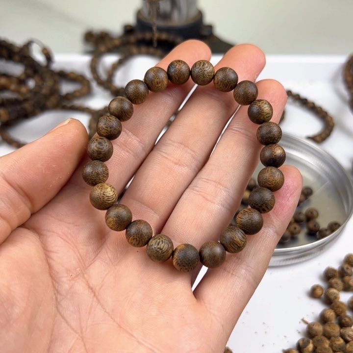 沉香手串宵圆珠单圈8mm