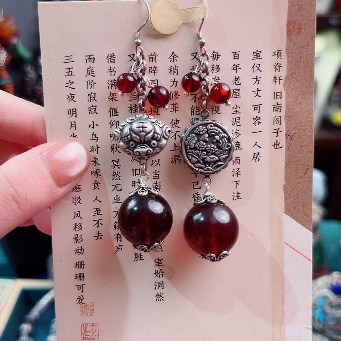 琥珀未镶嵌挂件耳环