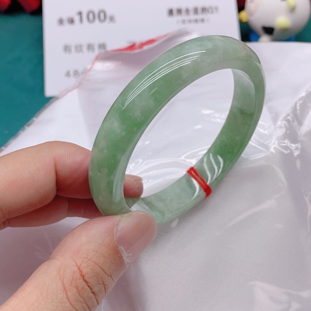 翡翠未镶嵌手镯3444444444