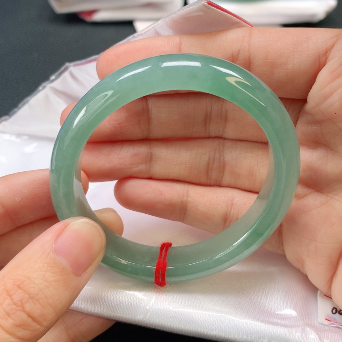 翡翠手镯未镶嵌贵妃53