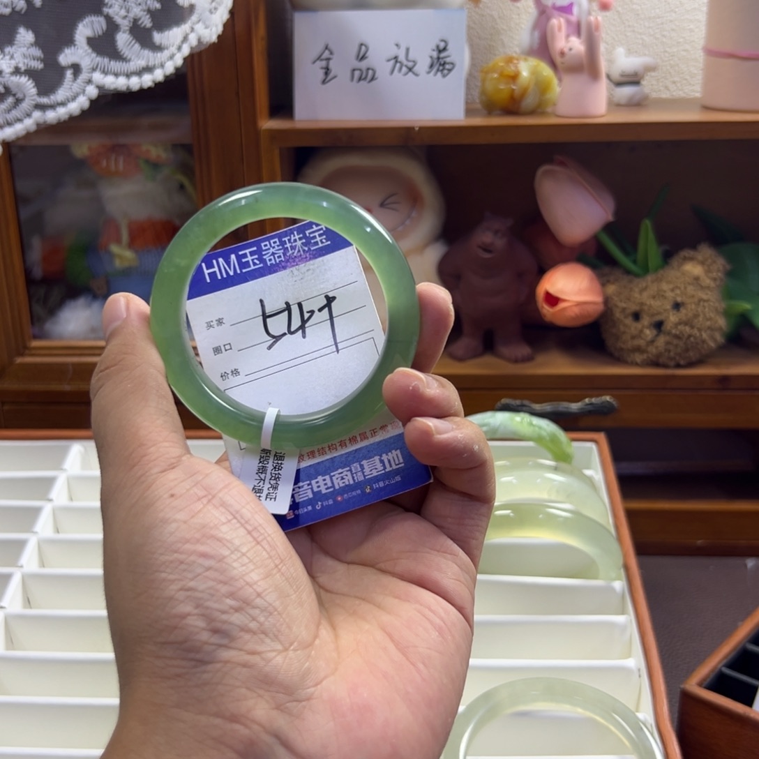 未镶嵌蛇纹石玉手镯172