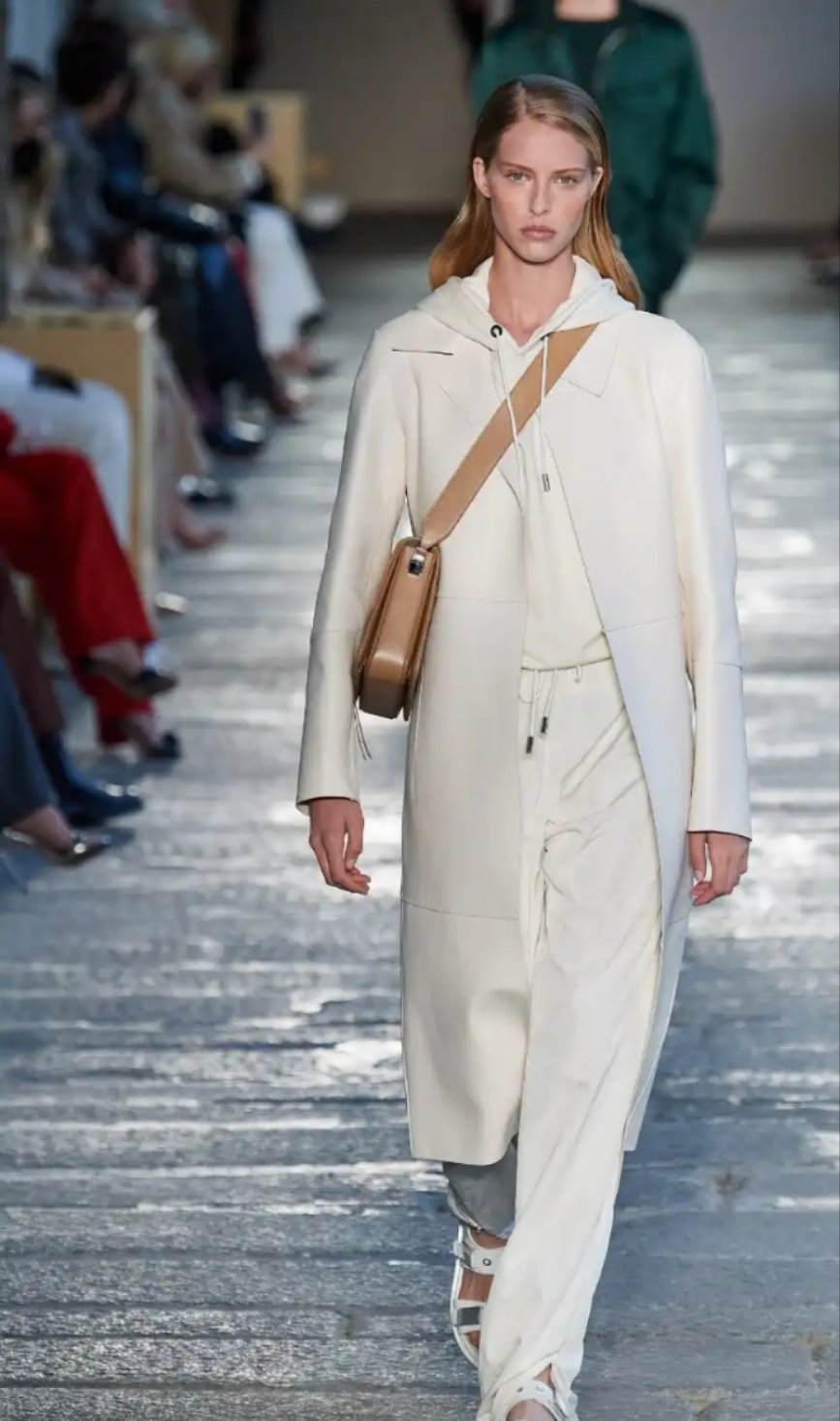 品牌休闲时尚女装109