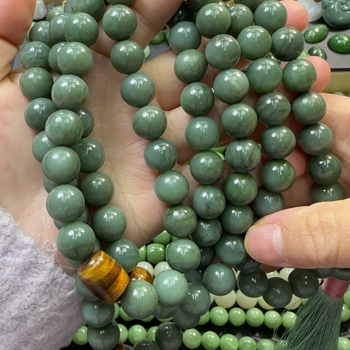 和田玉项链未镶嵌