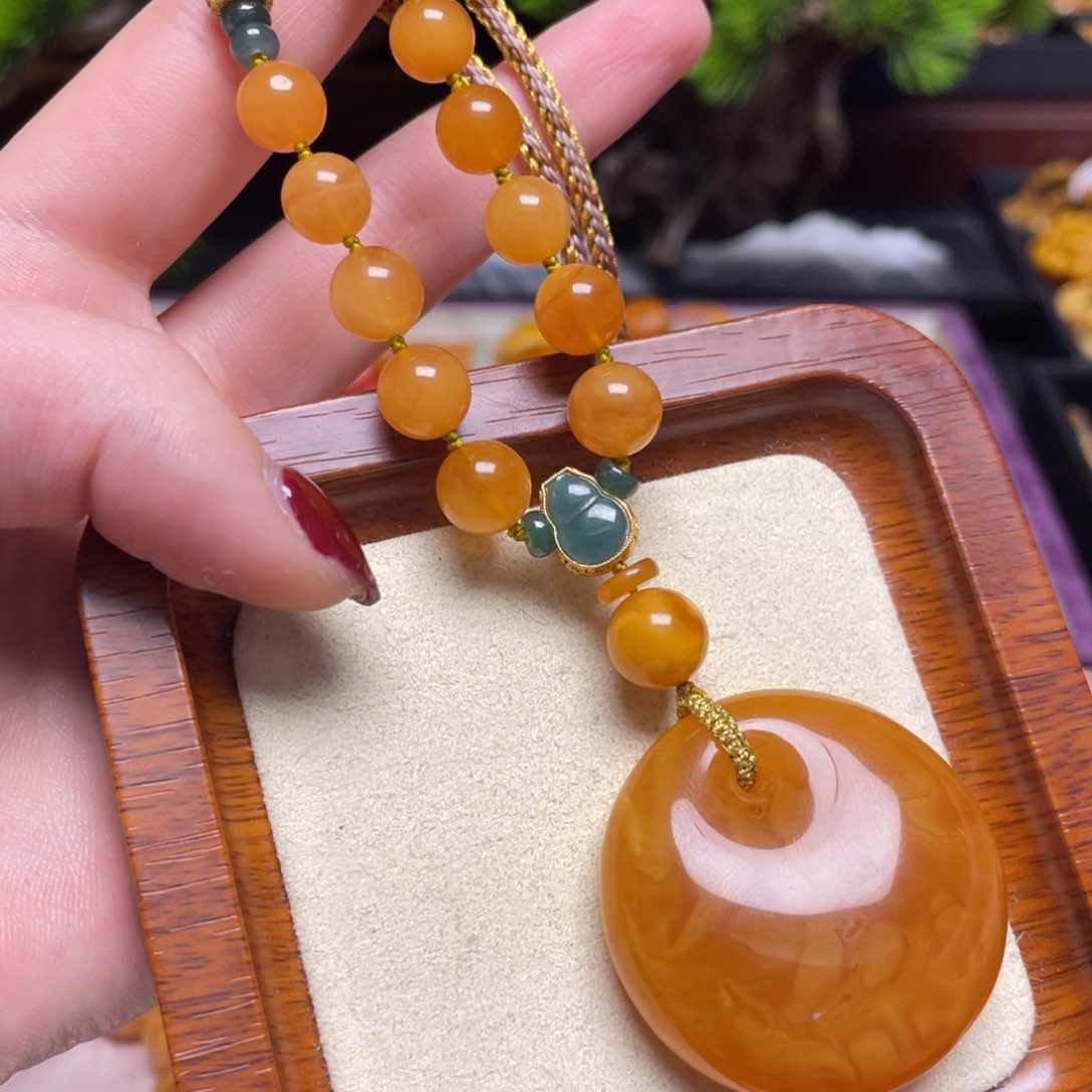 蜜蜡颈饰未镶嵌项链