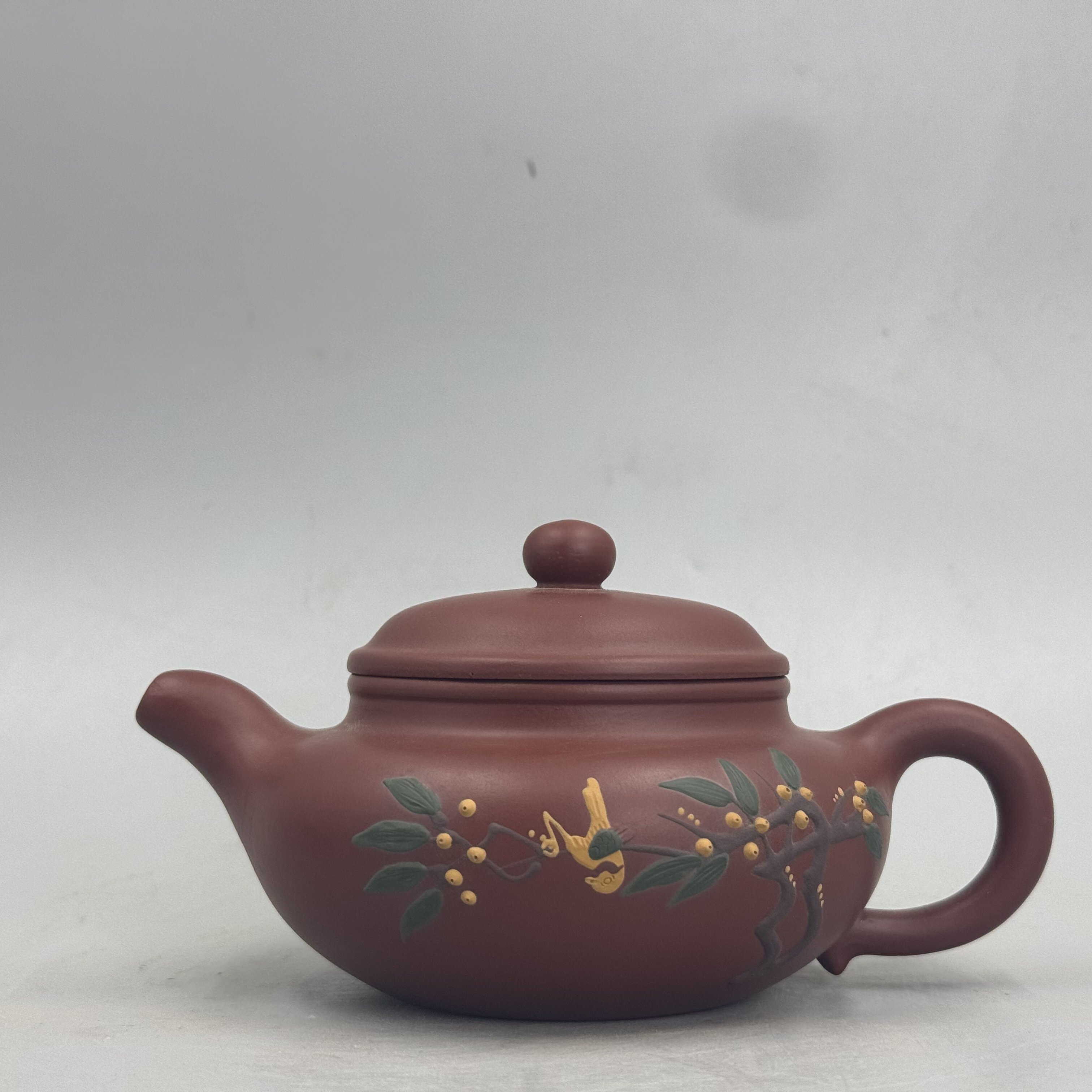 乡下收获原矿段老紫泥花鸟纹紫砂茶壶（看底抖音私信）