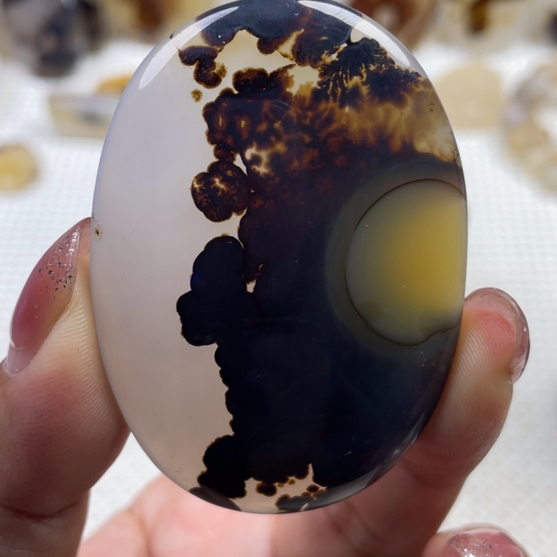 玛瑙/玉髓未镶嵌颈饰