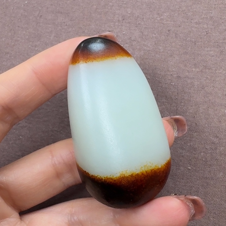 未镶嵌和田玉耳饰