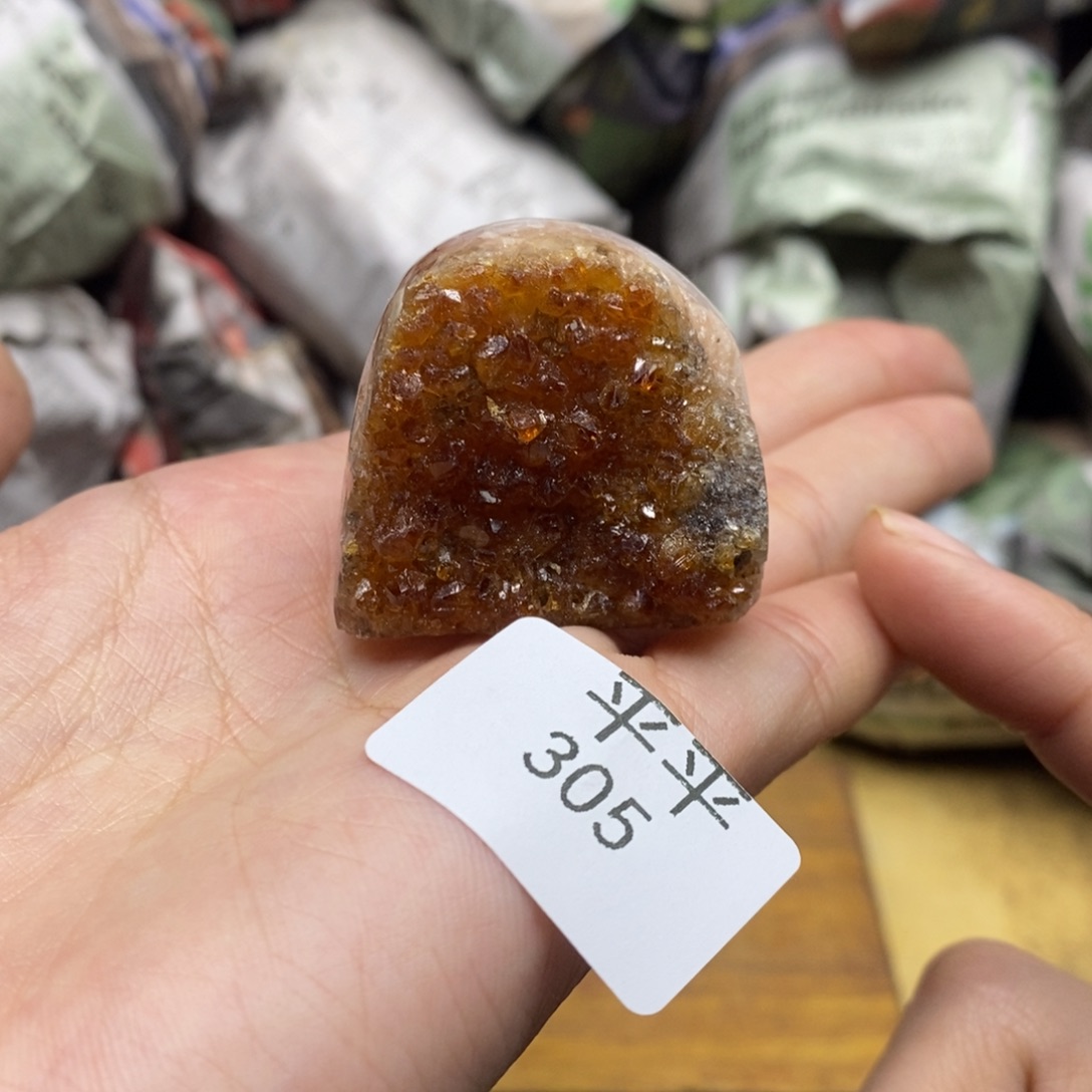 紫晶乌拉圭未镶嵌