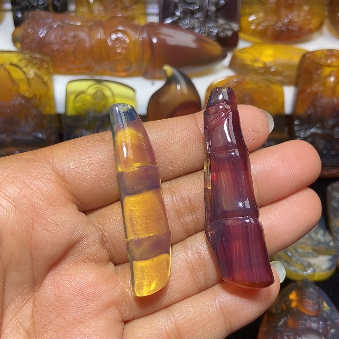 螺***辣琥珀未镶嵌颈饰缅甸天然琥珀吊坠