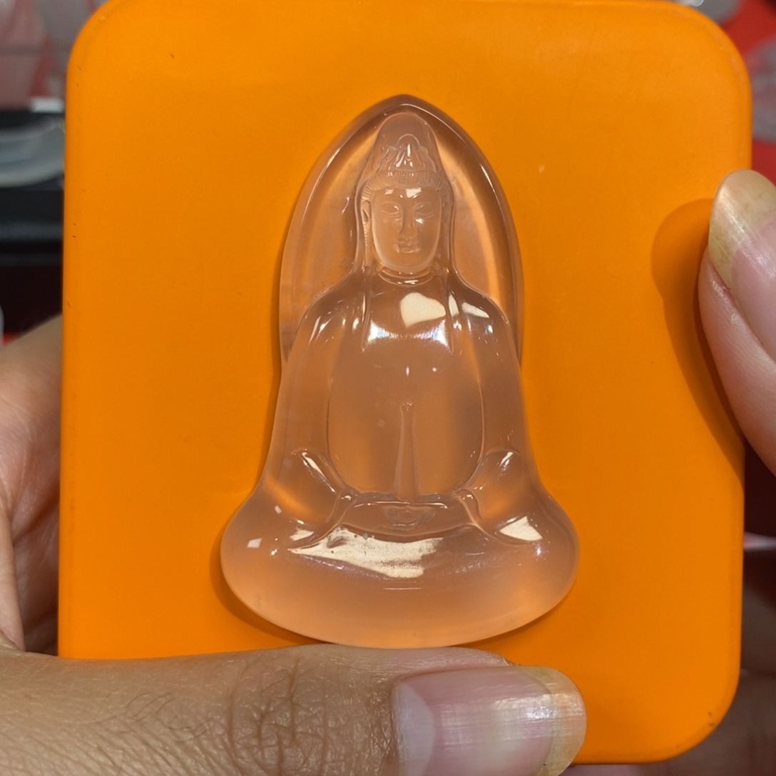 石英质玉未镶嵌颈饰