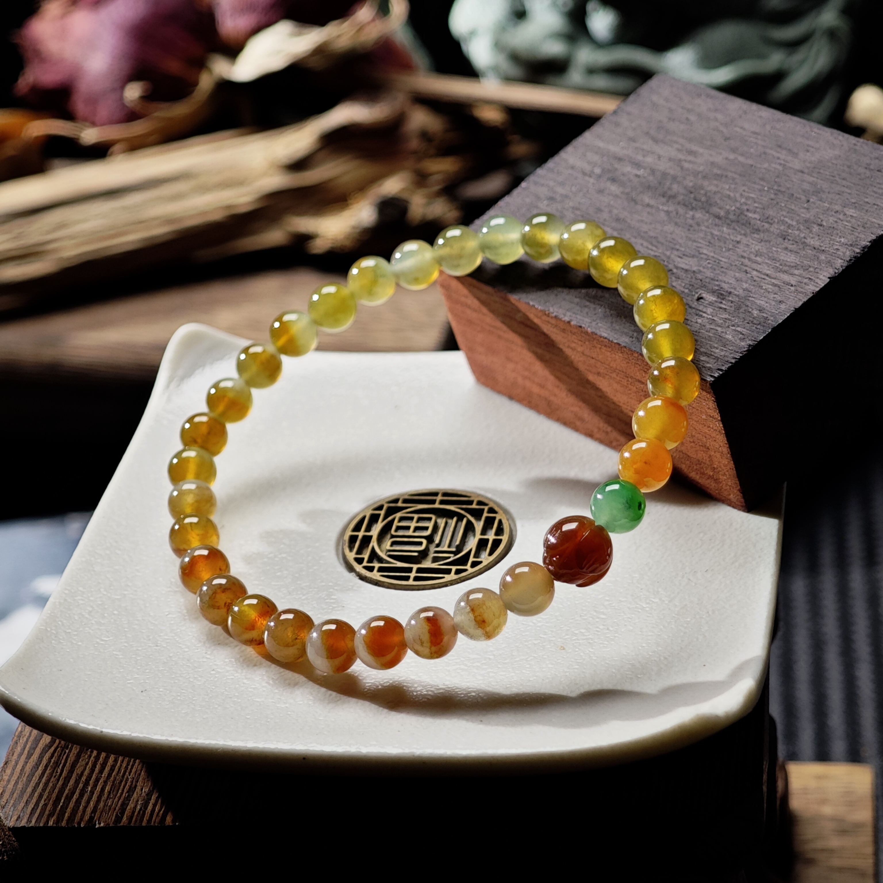 [单品]A3468(卡5.7 )缅甸天然翡翠珠冰种翡翠A级货手串48小时鉴赏