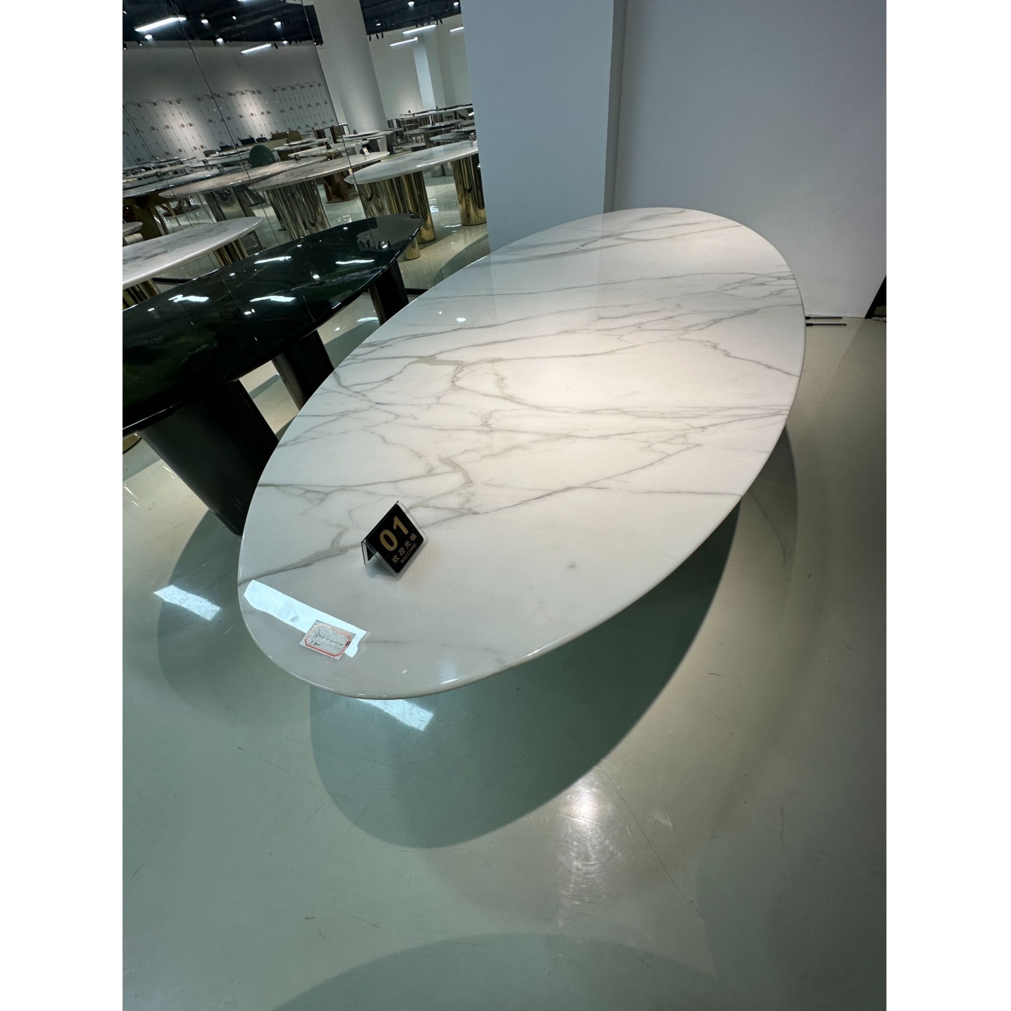 【灵岩轻奢家居】设计师椭圆形餐桌饭桌桌子简约餐桌北欧极简家用