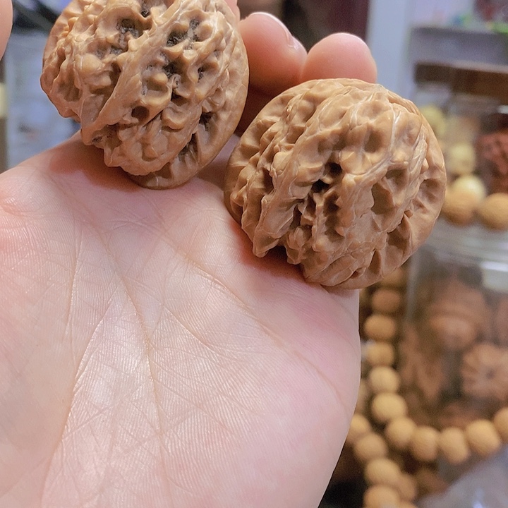 【闪购商品】文玩核桃把件45.5平谷方块