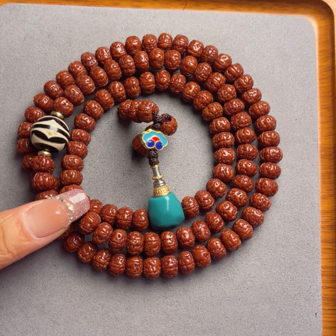 金刚菩提吊坠一代纯血老树王