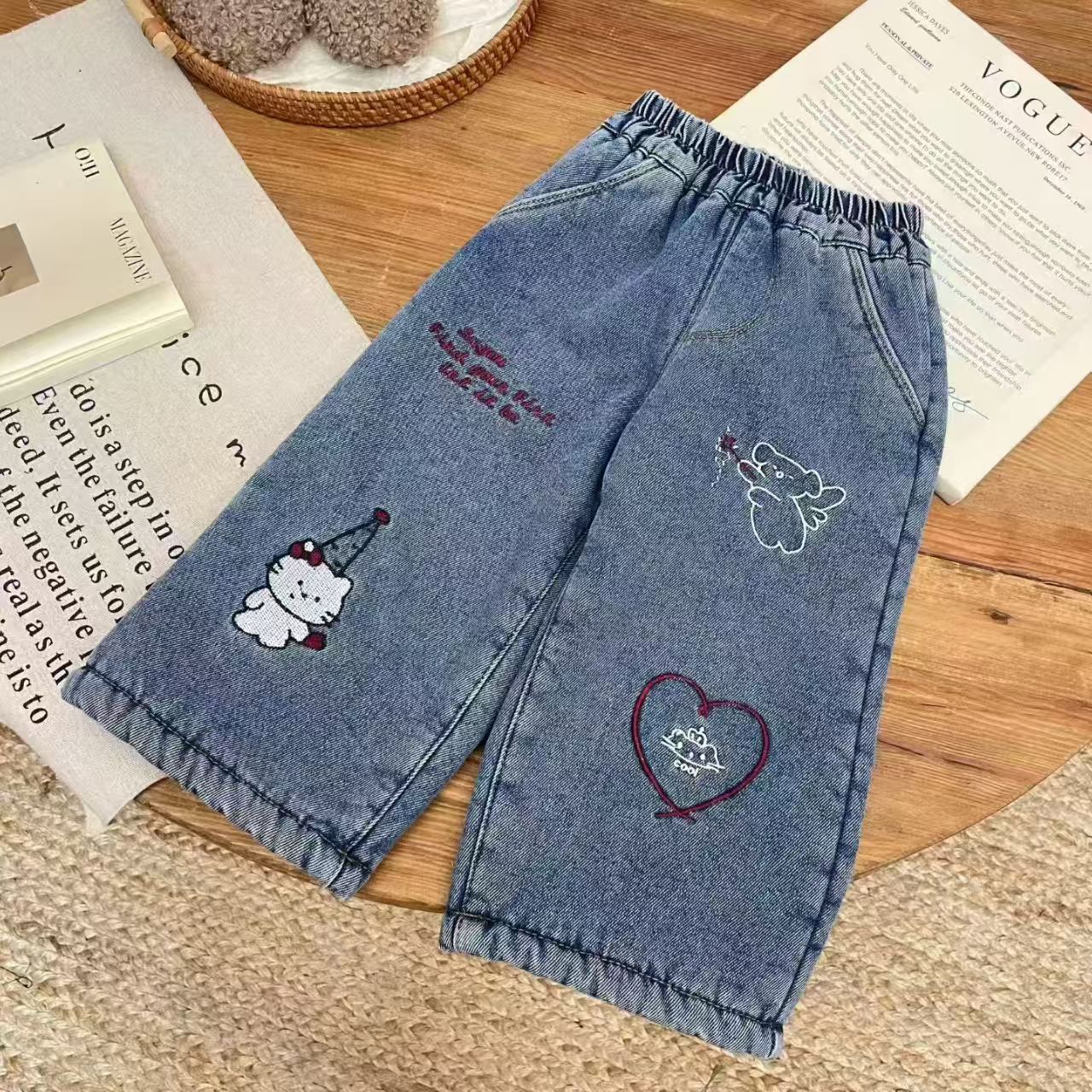 刺绣加绒猫咪牛仔裤冬款3708