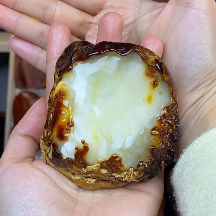 未镶嵌定制琥珀琥珀蜜蜡吊坠