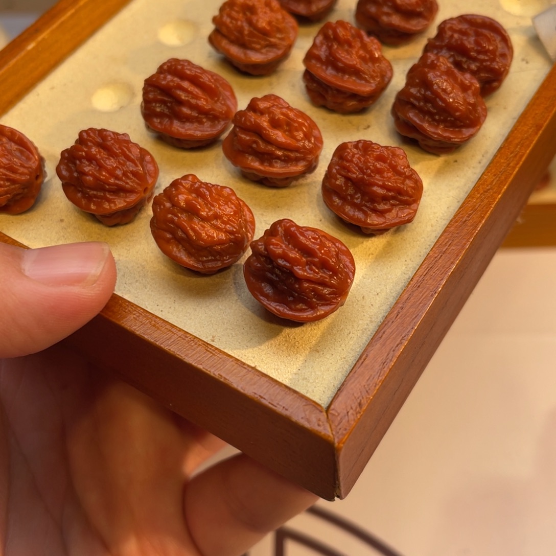 文玩核桃手串蛤蟆头