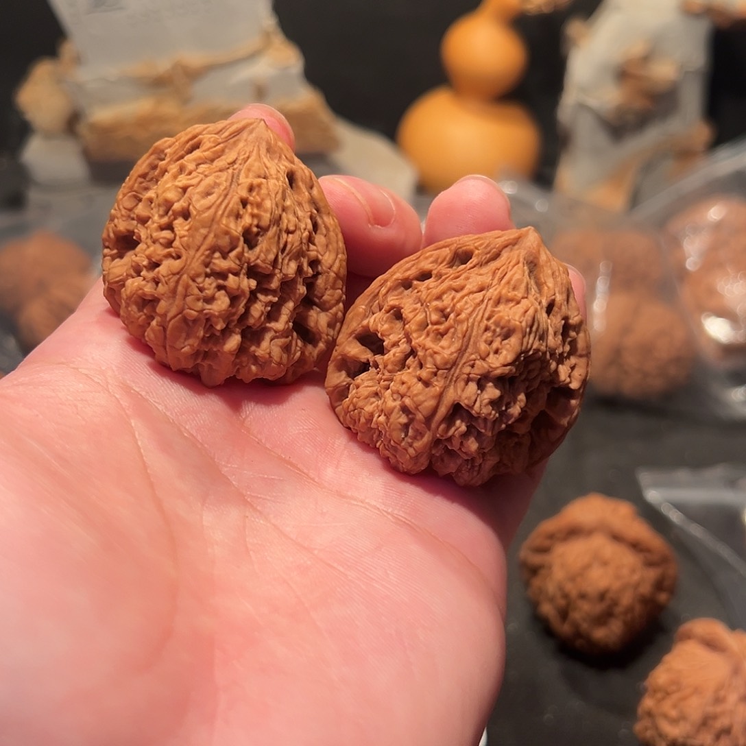 文玩核桃把件涿鹿一代南疆石40