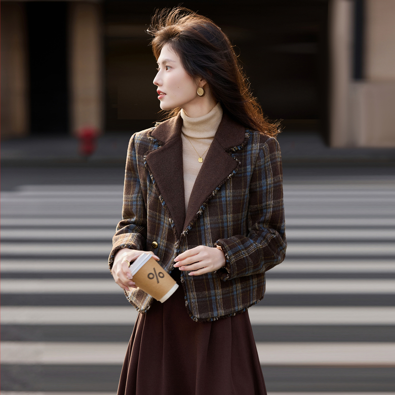 时尚气质羽绒服SXYRF24102