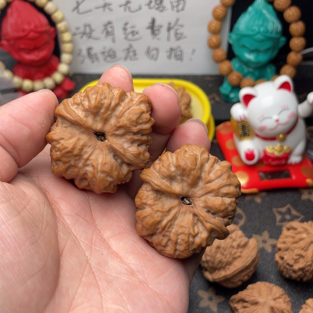 核桃把件李**.40蛤蟆头