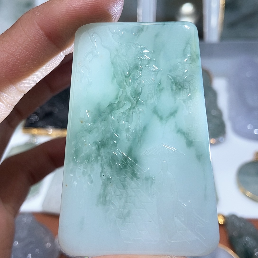 翡翠吊坠(不含链)未镶嵌