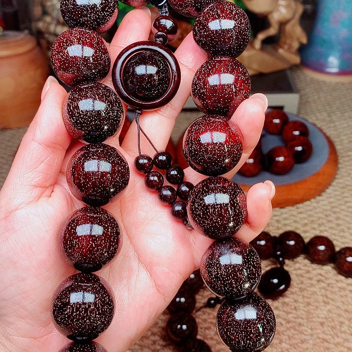 檀香紫檀（小叶紫檀）桃2.5手持