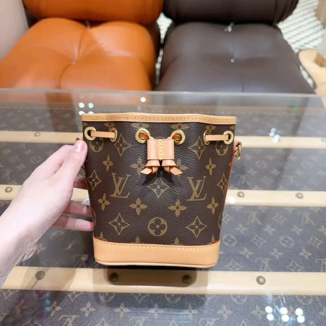 99新 LouisVuitton/路易威登 LV老花nano noe小水桶包
